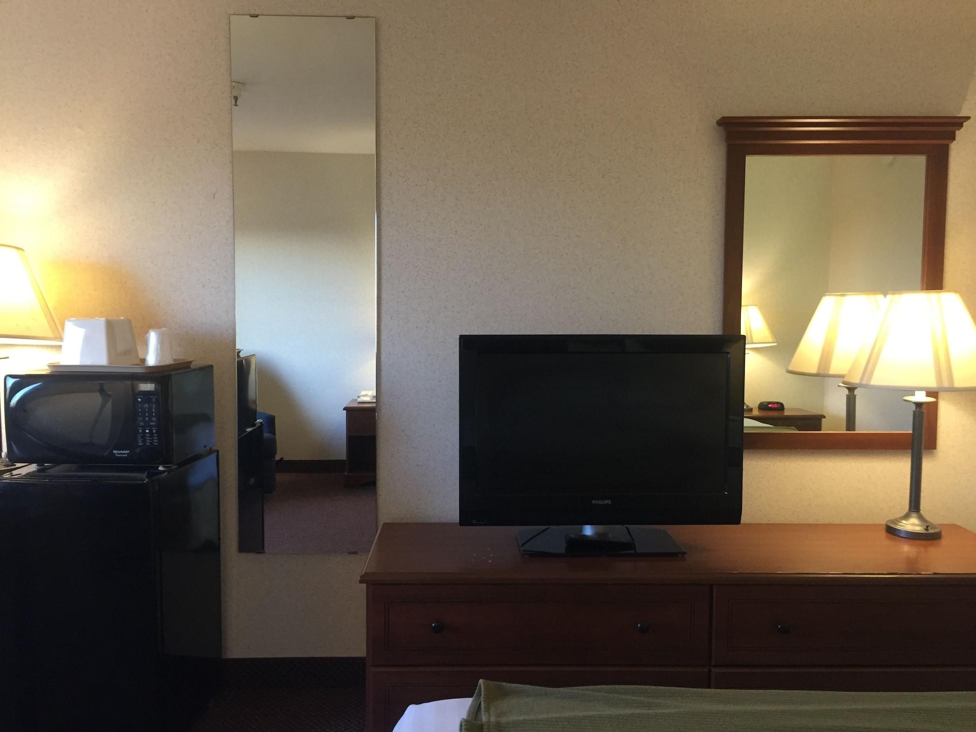 Quality Inn & Suites Уиллоус Экстерьер фото